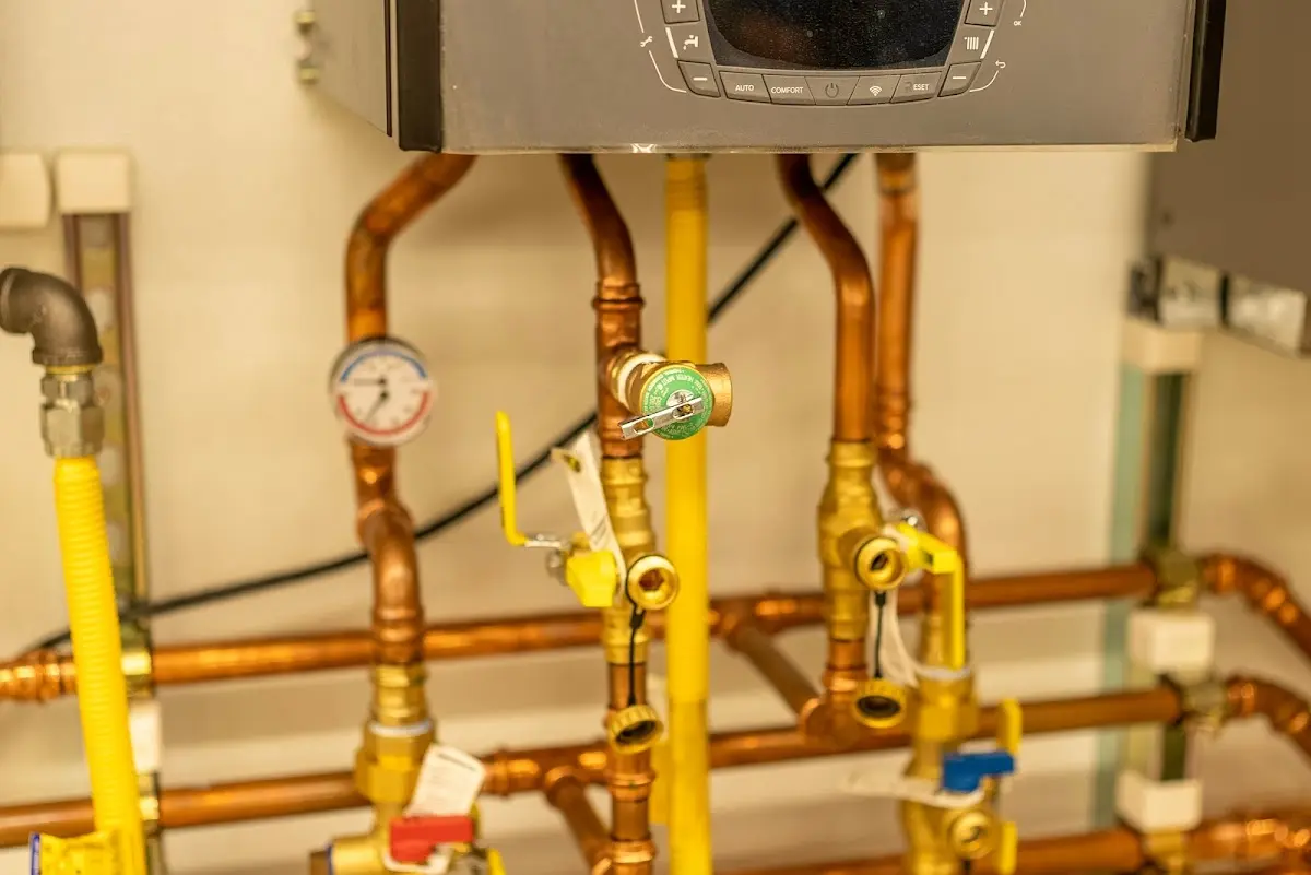 Licensed technician providing Sewer Cleanout for a homeowner in South San Francisco